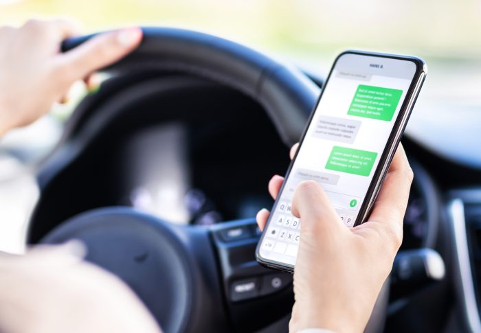 Téléphone au volant : le danger que l&rsquo;on refuse de voir